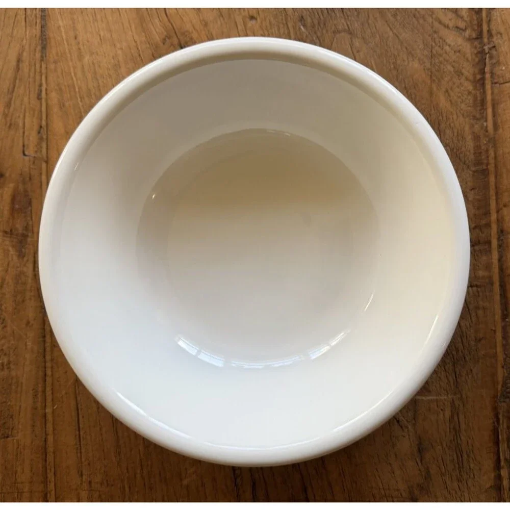 Le Creuset Stoneware Large Feeding Bowl Pet Collection 23 cm 800 ml Meringue NEW